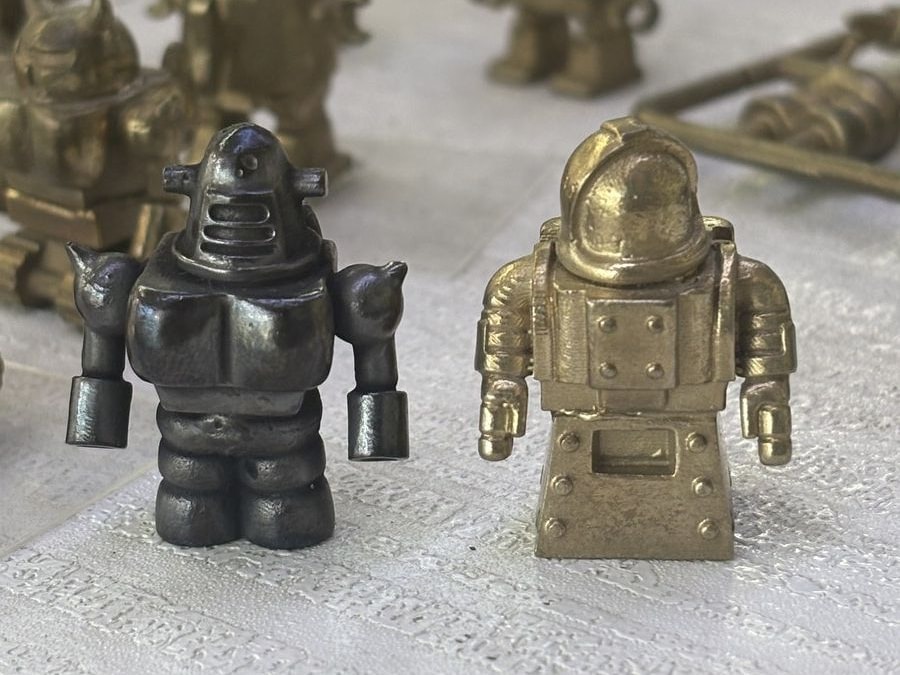 ロボットの黒染め体験 1